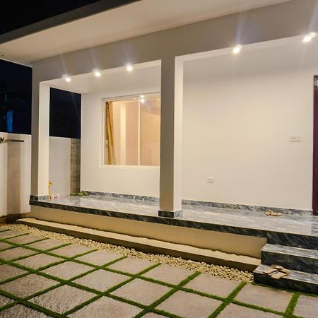 Marari Aidenz Beach Vibe Villa Alappuzha Esterno foto